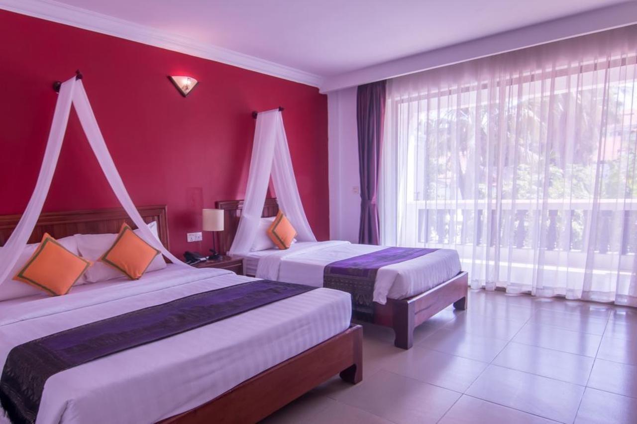 Mekong Angkor Palace Hotel Siem Reap Luaran gambar