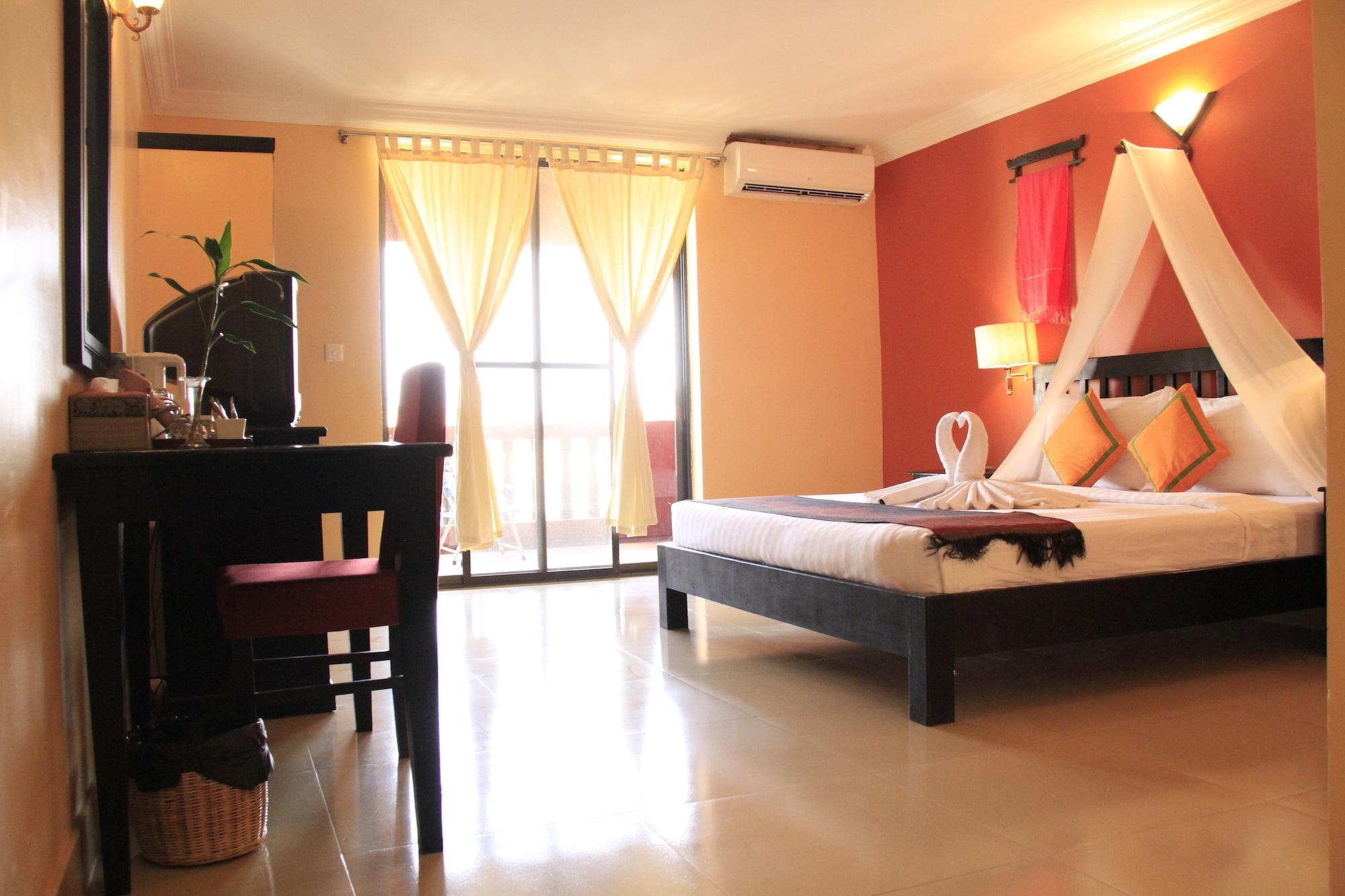 Mekong Angkor Palace Hotel Siem Reap Luaran gambar