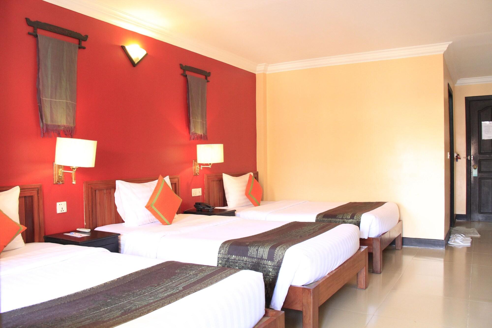Mekong Angkor Palace Hotel Siem Reap Luaran gambar