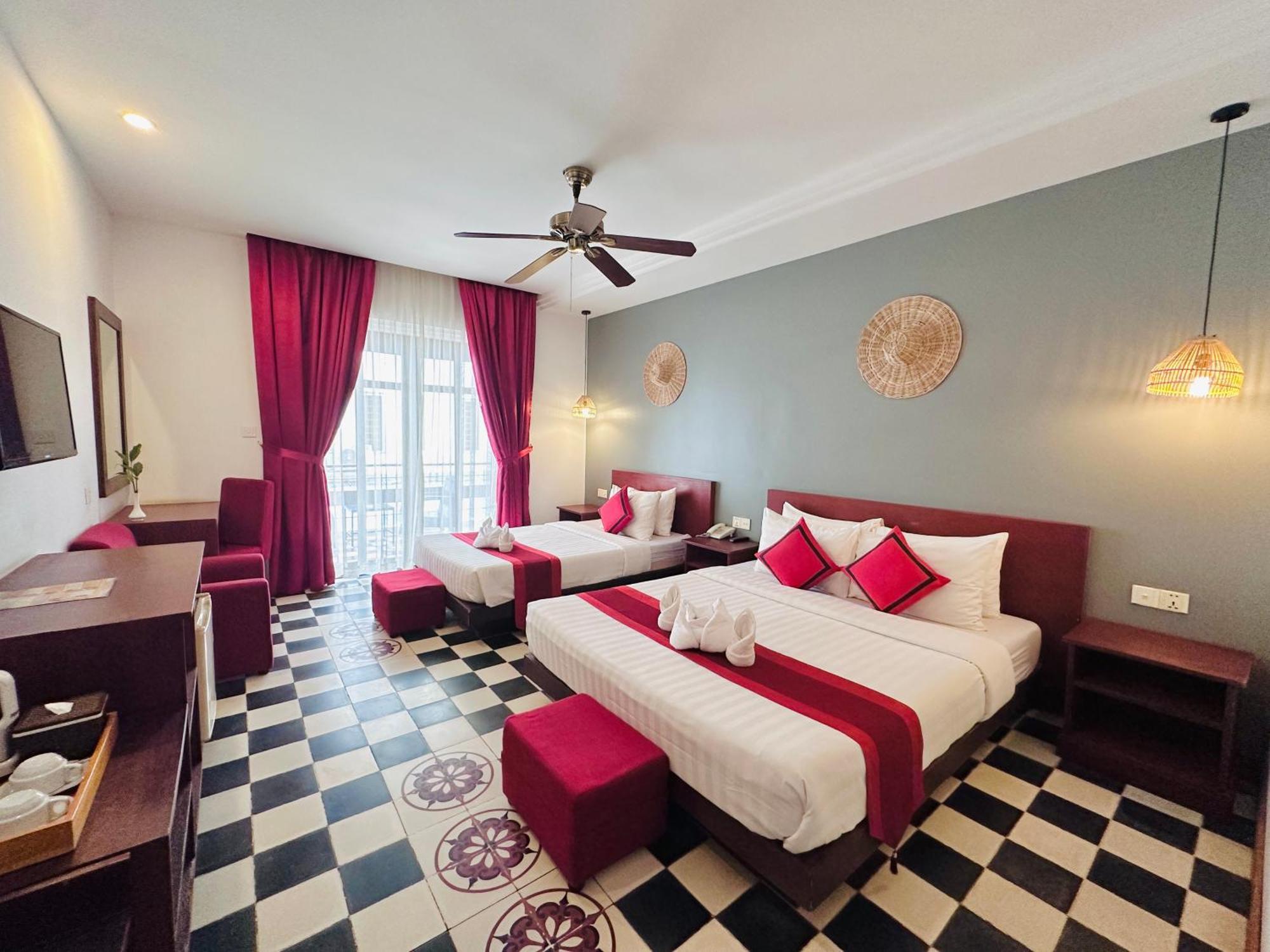 Mekong Angkor Palace Hotel Siem Reap Luaran gambar