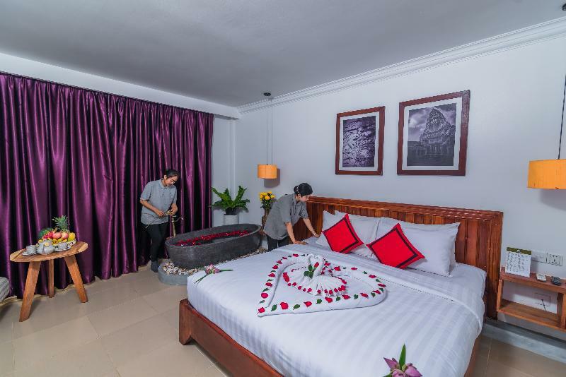 Mekong Angkor Palace Hotel Siem Reap Luaran gambar